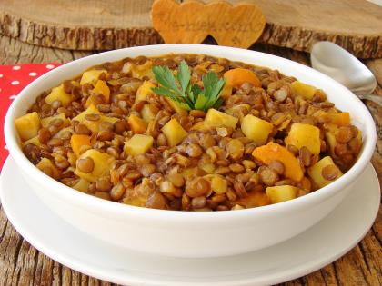 Sebzeli Yeşil Mercimek Yemeği