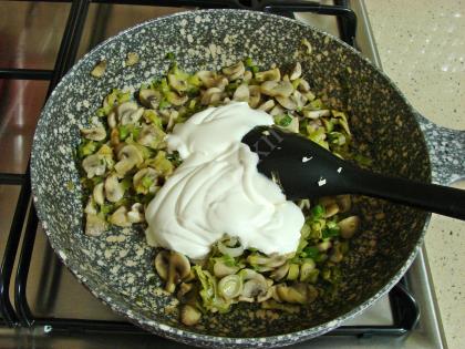 Pırasalı Mantarlı Makarna