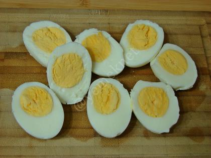 Soğanlı Yumurta Kapama