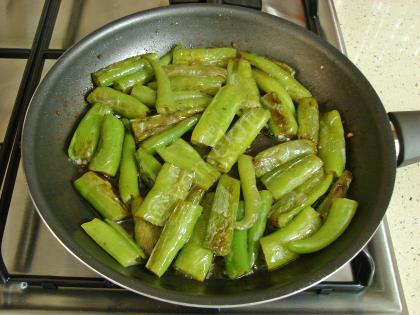 Sütlü Biber Kavurması