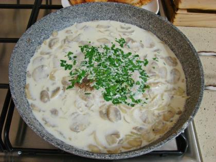 Mantar Soslu Tavuk Bonfile