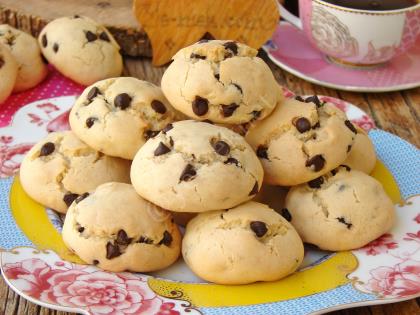 Sıvı Yağlı Çikolatalı Kurabiye