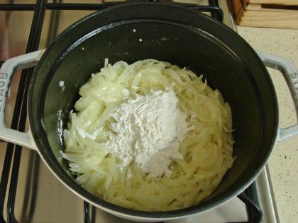 Sütlü Soğan Çorbası