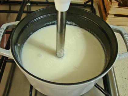 Sütlü Soğan Çorbası