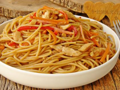 Soya Soslu Tavuklu Makarna