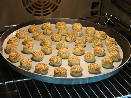 Dereotlu Tuzlu Kurabiye