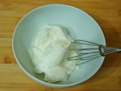 Kahvaltılık Yoğurtlu Yumurta