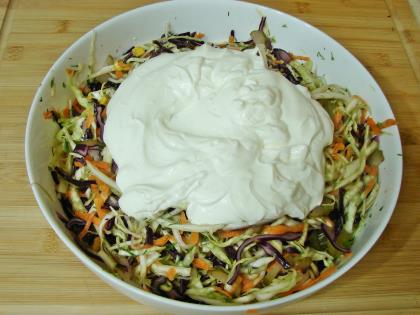 Karışık Lahana Salatası