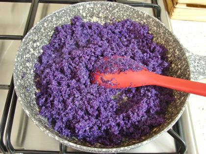 Mor Lahanalı Makarna Salatası