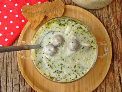 Köfteli Erişte Çorbası