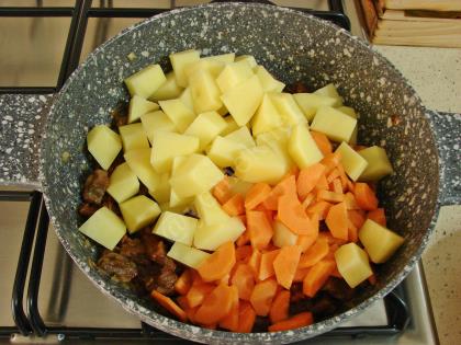 Sebzeli Tencere Kebabı