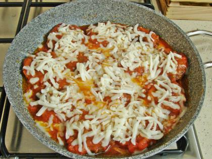 Tavada Domates Soslu Köfte