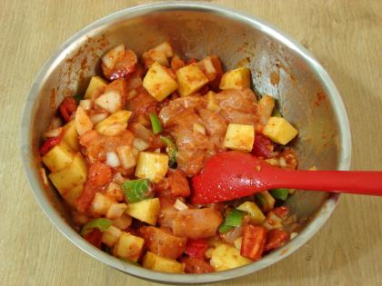 Tavuklu Sebze Kebabı