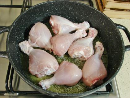 Tencerede Tavuk Yemeği