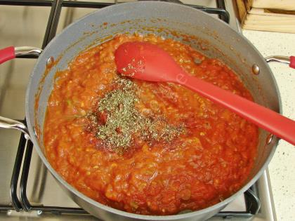 Salçalı Domatesli Makarna