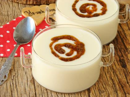 Sütlü Un Çorbası