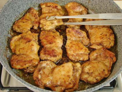 Tencerede Soslu Tavuk