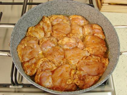 Tencerede Soslu Tavuk