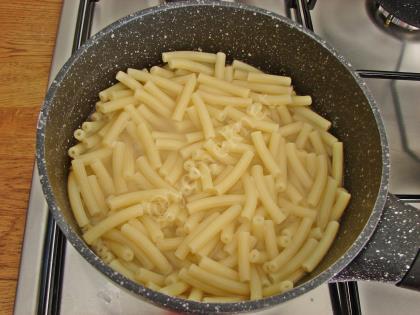 Cevizli Makarna Salatası