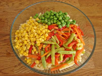 Cevizli Makarna Salatası