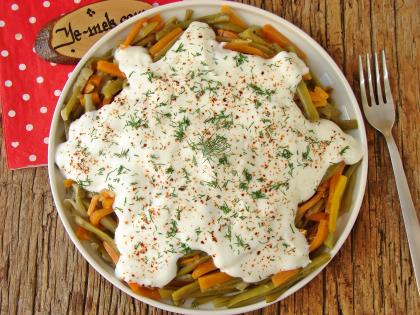 Havuçlu Taze Fasulye Borani