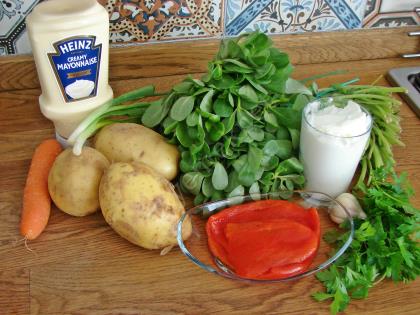 Patatesli Semizotu Salatası