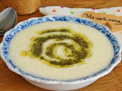 Pirinçli Yoğurt Çorbası
