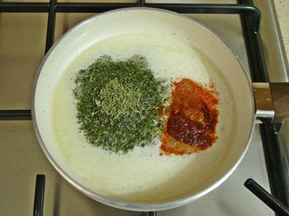 Sütlü Erişte Çorbası