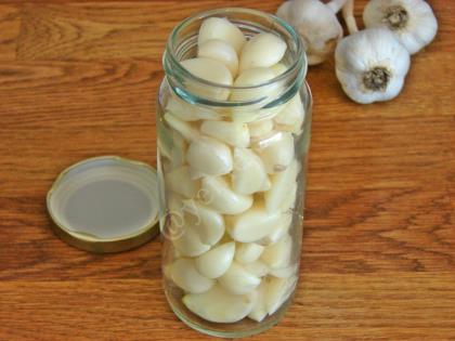 Buzdolabında Soyulmuş Sarımsak Saklama