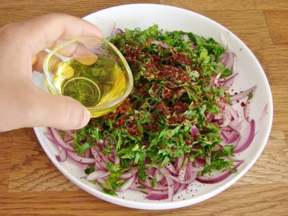 Kırmızı Soğan Salatası