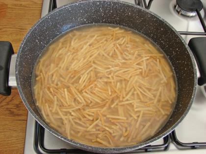 Semizotlu Erişte Salatası