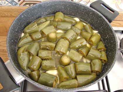 Yağlı Acı Biber Turşusu