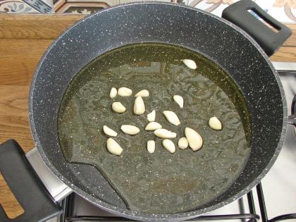 Yağlı Acı Biber Turşusu