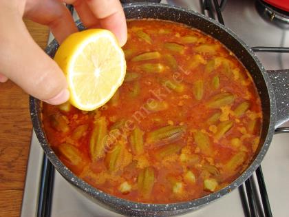 Etli Bamya Çorbası