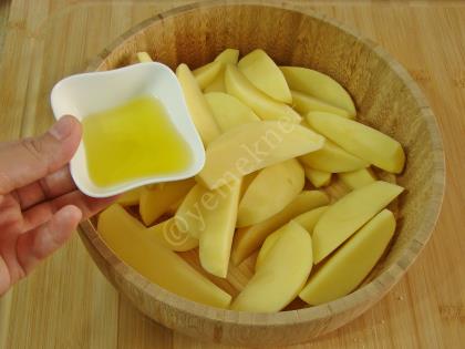 Sarımsaklı Peynirli Patates