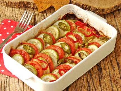 Fırında Domatesli Kabak