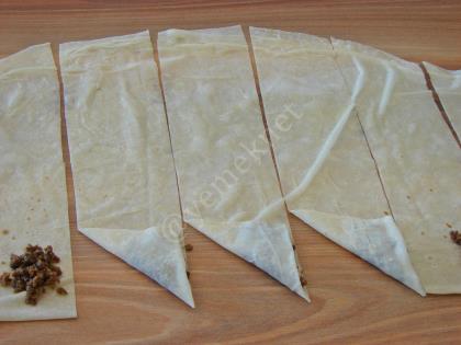 Kıymalı Muska Böreği