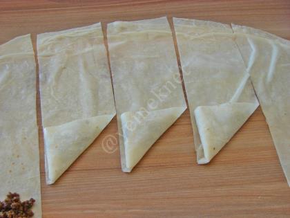 Kıymalı Muska Böreği