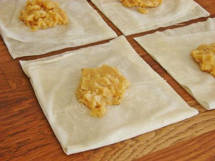 Patatesli Bohça Böreği