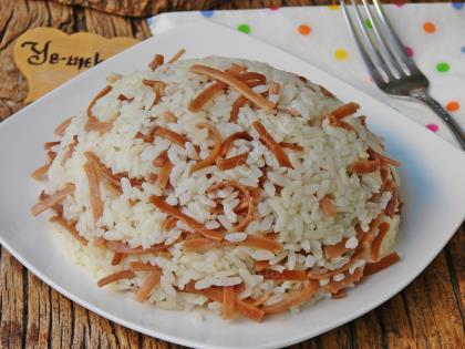 Erişteli Pirinç Pilavı