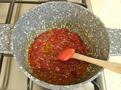 Tel Şehriye Çorbası