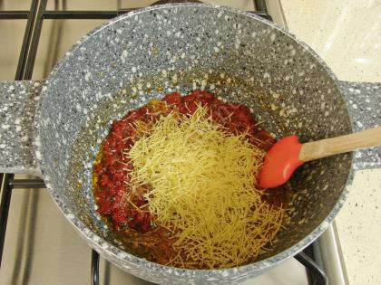 Tel Şehriye Çorbası