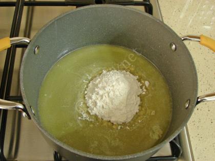 Unlu Şehriye Çorbası