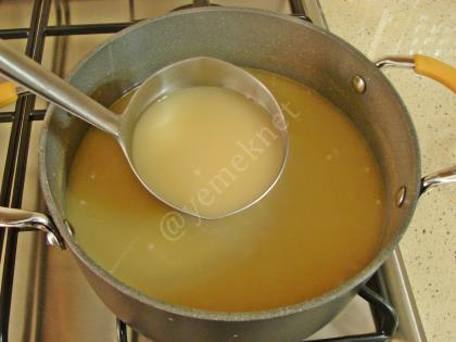 Unlu Şehriye Çorbası