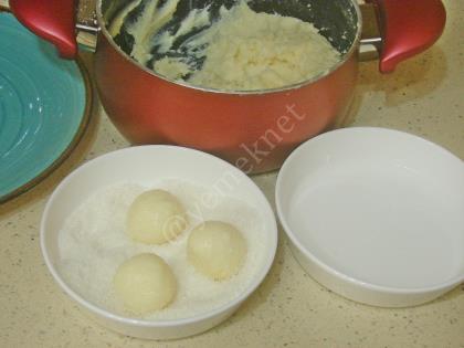 İrmikli Sultan Lokumu