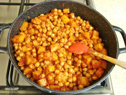 Patatesli Nohut Yemeği