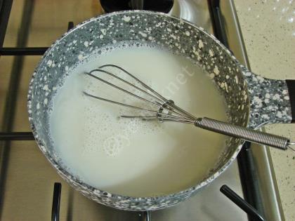 Cevizli İrmik Helvası