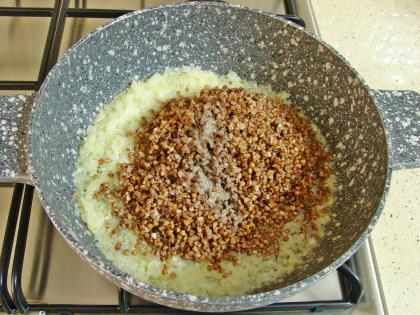 Karabuğday (Greçka) Pilavı