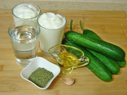 Lokanta Usulü Cacık