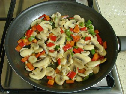 Mantarlı Biberli Omlet